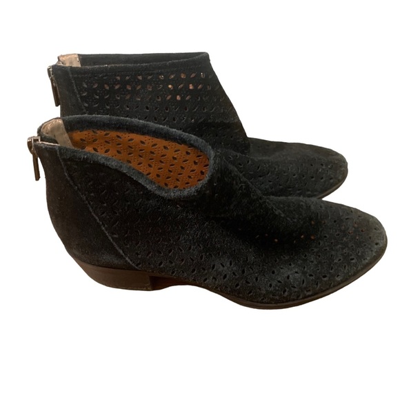 Lucky Brand Shoes - Lucky Brand black suede perforated booties ankle boots shoes women's size 8.5
